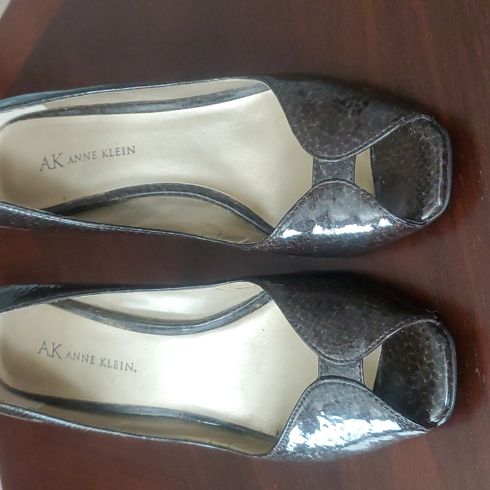Anne Klein heels